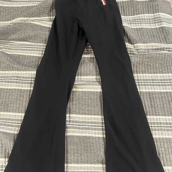 Tommy Hilfiger Black Women’s Flare leggings Size Small - Picture 2 of 7
